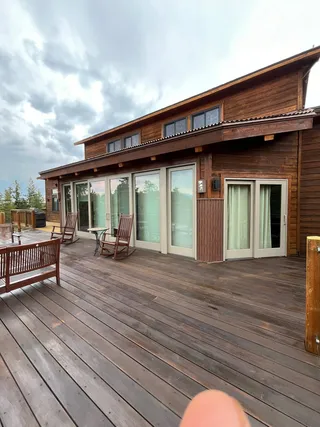 Deck & Stain
